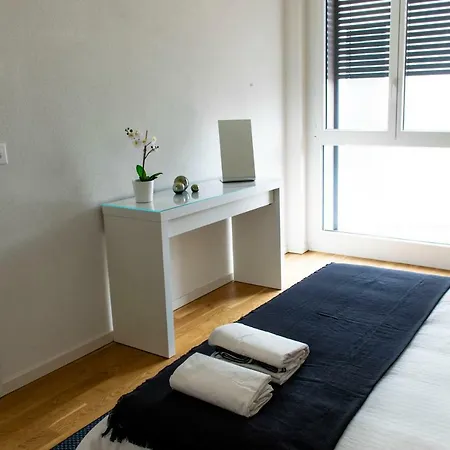 Spacieux Et Moderne 3.5 Pièces à * Lausana